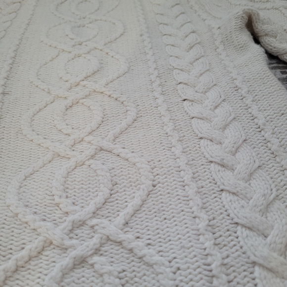 American Eagle Outfitters sweaters sz xs - Picture 8 of 9